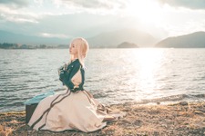『ヴァイオレット・エヴァーガーデン』コスプレが幻想的な美しさ！日本在住の中国人気レイヤーShika【写真11枚】 画像