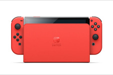 「Nintendo Switch（有機ELモデル） マリオレッド」10月6日発売―マリオやコインがさりげなくデザインされたモデルに 画像