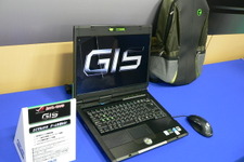 ASUSがGeForce8600mGT搭載のゲーミングノートPCを発売−マウス、キャリングバッグも付属するハイパワーマシン 画像