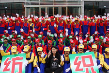 中国で世界最大のマリオコスプレ集会 ― 419人が一堂に会する 画像