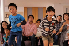 日本マイクロソフト、Kinectの魅力を伝える最新映像「KINECTのあるくらし」を公開 画像