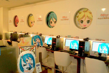 「DSゲームカフェ」で『初音ミク project mirai』応援キャンペーン ― 巨大ARカードコーナーも用意 画像