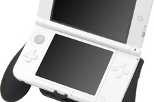 サイバーガジェット、3DS LL用「ラバーコートグリップ」発売 ― ソフト2枚収納＆スタンド機能付き 画像