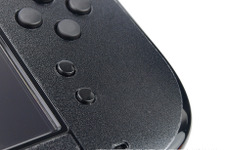 指紋が目立たないWii U GamePad用「よごれなシートU」、液晶画面用シートが付属したセットも 画像
