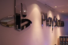 ソニー米国本社には最新ゲームが体験できるショールーム「PlayStation Lounge」も 画像