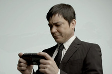 PS Vitaの新TVCM「擬音」篇に川平慈英氏登場！「ドーン！」「バーン！」と川平節が炸裂 画像