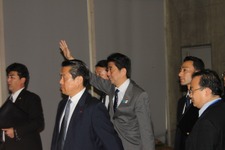 【ニコニコ超会議2】安倍晋三首相が来場「ネットの力で返り咲けた、まだまだ戦い抜く」 画像