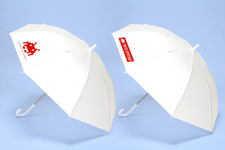 雨の日もゲームセンターに！タイトー、インベーダーデザインの傘を無料貸出 画像