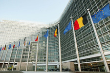 欧州委員会、アイテム課金モデルに「無料」との表記を禁じる方向で議論 画像