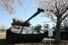 陸上自衛隊土浦駐屯地で戦車と一緒にお花見をしてきた 画像