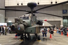 【ニコニコ超会議3】幕張に舞い降りた「空飛ぶ戦車」、AH-64D アパッチ・ロングボウ 画像