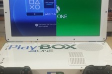 PS4とXbox Oneを一体化！夢のラップトップ機「PlayBOX」を海外マニアが製作 画像