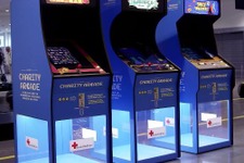 スウェーデンの空港に「チャリティーアーケード筐体」登場…ゲームプレイが募金に 画像
