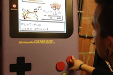 海外ファンが巨大ゲームボーイ「Game Boy XXL」製作…こいつ、動くぞ！ 画像