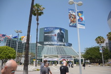 【E3 2015】開幕直前の会場の様子をレポート！今年目立ってるゲームはどれ? 画像