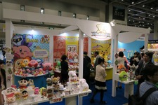 【東京おもちゃショー2015】人気集中『スプラトゥーン』グッズや「スーパーマリオ30周年記念」商品が多数の三英貿易 画像