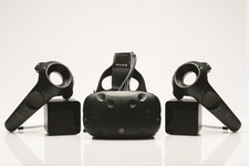 ValveとHTC共同開発VR「Vive」新モデル発表 ― フォースフィードバックやカメラを搭載 画像
