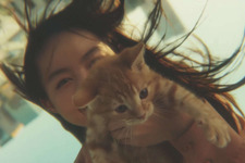 『GRAVITY DAZE 2』重力“猫”が世界を反転!? 乃木坂46・伊藤万理華が「空に落ちる」新PV映像をお披露目 画像