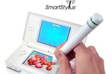 振動＋モーション入力のDS用タッチペン「SmartStylus」 画像