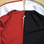 ドイツ人デザイナーによる「スペースインベーダー着物」が話題に！赤と黒のコントラストをドットキャラが彩る