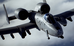 『エースコンバット7』機体紹介トレイラー第5弾「A-10C」！GAU-8の咆哮や対空ロケランが光る