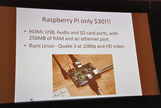 ARM搭載の30ドルPC、 Raspberry Pi