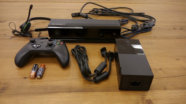 【Xbox One発売】会社のデスクで、『Kinect スポーツ』はプレイできるのか