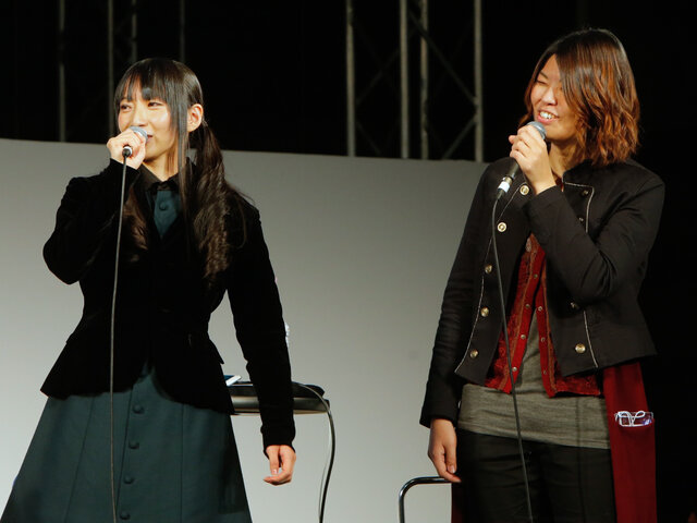 （左から）佐倉薫さん、三木晶さん