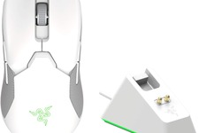 Razer、超高速ワイヤレスマウス＆充電ドッグセット「Viper Ultimate Mercury White」を5月14日に発売 画像