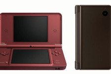 オーストラリアでもニンテンドーDSi LL発売 － カラーバリエーションと内蔵ソフトに違いアリ 画像