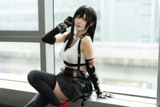 【コスプレ】『FF7』ティファ・ロックハートの美しき肢体が際立つ！細いくびれ活かした曲線美に見惚れてしまう【写真10枚】 画像