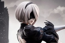 スラリとした美脚まで、1/4スケールで再現！「NieR:Automata」2Bフィギュアの圧倒的存在感