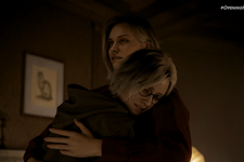 『バイオハザード レクイエム』新トレイラー公開。主人公・グレースと母である『アウトブレイク』のアリッサを突如襲う恐怖【gamescom ONL 2025】 画像