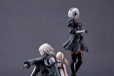 『ニーア』シリーズ15周年記念！「2B」ら3人が一緒になったスタチューフィギュア、CD、書籍がセットになった特別なBOXが予約受付開始 画像
