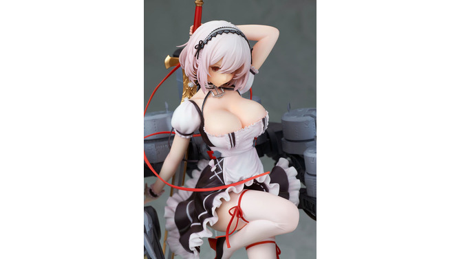 「アズールレーン シリアス 1/8スケール 完成品フィギュア」25,850円(税込)（C） 2017 Manjuu Co.，Ltd. ＆ Yongshi Co.，Ltd. All Rights Reserved.（C） 2017 Yostar， Inc. All Rights Reserved.