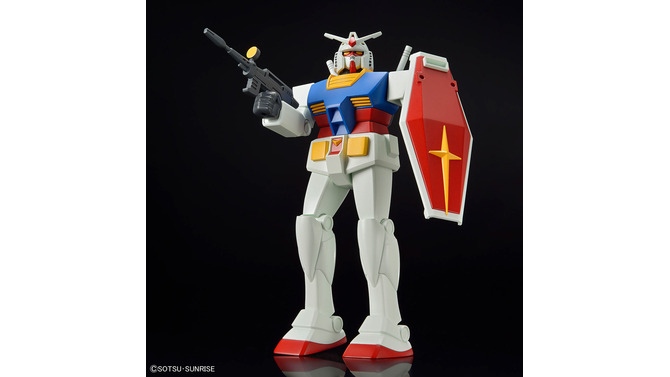 45年間で培った技術と進化の証！初代ガンプラ「1/144 ガンダム」のリバイバルキットが発売