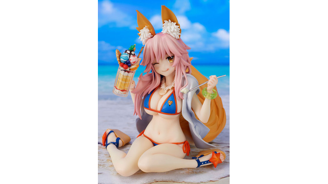 ウィンクする表情や佇まいが愛らしい！『FGO』より水着姿の「玉藻の前」がフィギュア化―最終再臨を常夏感たっぷりに再現