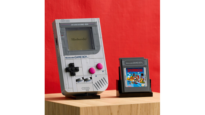 「初代ゲームボーイ」が大人向けレゴになって登場！ボタンや差込口、『ゼルダ』『マリオ』のカートリッジまで付属の超本格仕様