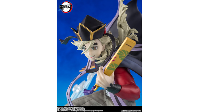 劇場版「鬼滅の刃」より「童磨」フィギュアが予約受付開始！怪しげな笑顔、エフェクトパーツで迫力の戦闘シーンを再現