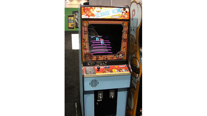 【GDC Next 2013】任天堂ファン必見の『DONKEY KONG』(1981年)やゲームボーイの販促筐体が展示されていた！