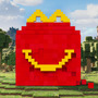 「あれ？いつもとなんかちがう？？」マクドナルドが映画「マイクラ」コラボを示唆？ハッピーセットのロゴが“四角く”表現