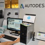 Autodesk。名刺交換でノベルティがゲットできます。