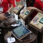 【CEATEC 2013】メタルスライムでできた「ドラクエスマホ」をチェック！クラウド版『ドラゴンクエストX』も体験