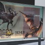 「モンスターハンター展」の内部に潜入！初代『MH』構想時の資料やUSJによる造形物などがビッシリ！