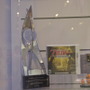 『ゼルダの伝説 神々のトライフォース2』で受賞したゲーム・オブ・ザ・イヤーのトロフィー
