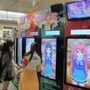 女の子を撫でてナンバーワンを決める！『バトルガール ハイスクール』総選挙が秋葉原駅で開催中