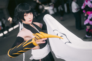 【コスプレ】『BLEACH』砕蜂、雀蜂を装備したダイナミックなポーズを披露！人気レイヤー・東雲氷【写真8枚】 画像