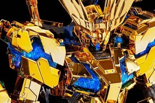 『機動戦士ガンダムNT』より「ユニコーンガンダム3号機フェネクス」が本日6日12時から再販！金色の本体カラーをゴールドメッキで再現 画像