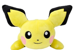 『ポケモン』かわいらしい寝そべり姿に癒される！ピチュー、カビゴン、ヤドンなど「もふもふ★うでまくら」全6商品が再販予約受付中 画像