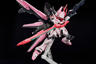 ガンプラ「パーフェクトストライクフリーダムルージュ」が1月13日発売！シュベルトゲベール、アグニを合体して大型武装も再現可能 画像